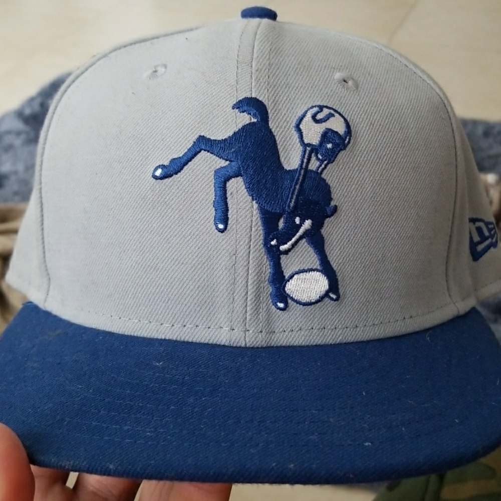 New era fitted hat